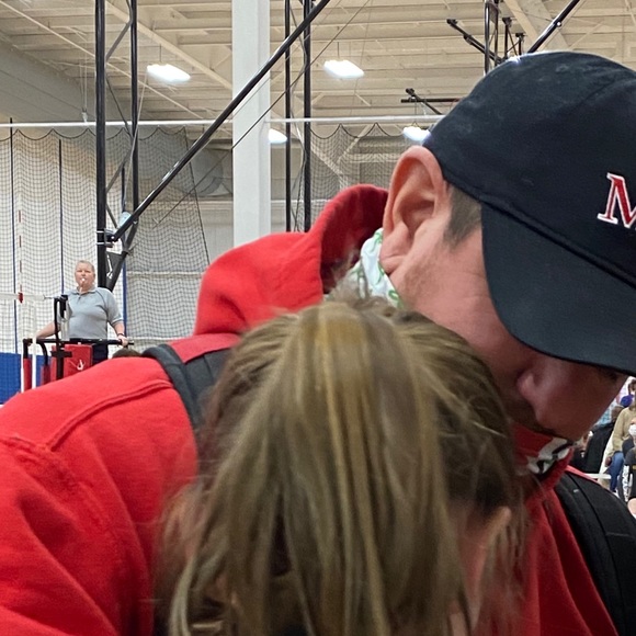 Meet your Posher, Josh - Picture 1 of 1